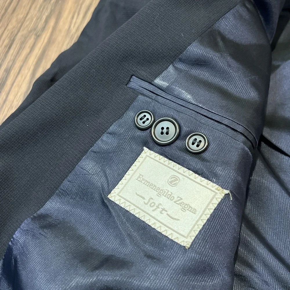 Ermenegildo Zegna Soft Double Breasted Navy Blue Wool Blazer Size 54L  Wool READ
